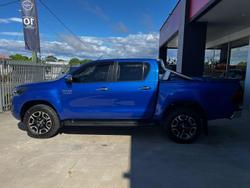 2020 Toyota Hilux SR5