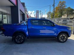 2020 Toyota Hilux SR5