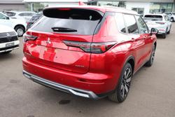 2025 Mitsubishi Outlander Aspire