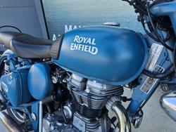 2021 ROYAL ENFIELD (SEE ALSO ENFIEL CLASSIC SQUADRON BLUE ABS Blue