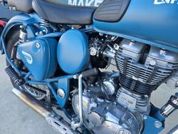 2021 ROYAL ENFIELD (SEE ALSO ENFIEL CLASSIC SQUADRON BLUE ABS Blue