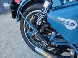 2021 ROYAL ENFIELD (SEE ALSO ENFIEL CLASSIC SQUADRON BLUE ABS Blue