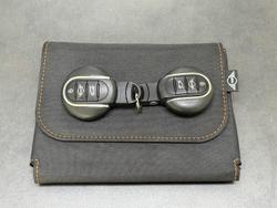 2022 MINI Hatch Cooper SE MINI Yours F56 LCI-2 Midnight Black II