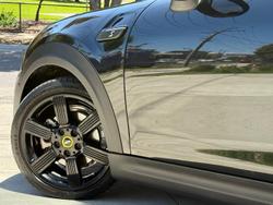 2022 MINI Hatch Cooper SE MINI Yours F56 LCI-2 Midnight Black II