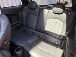 2022 MINI Hatch Cooper SE MINI Yours F56 LCI-2 Midnight Black II