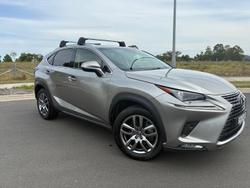 2019 Lexus NX 300h Luxury