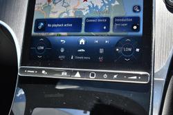 2025 Mercedes-Benz GLC-Class GLC300