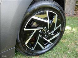 2025 Mahindra XUV3XO AX7L