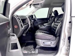 2021 RAM 1500 Express DS MY21 4X4 Dual Range Bright White