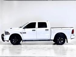 2021 RAM 1500 Express DS MY21 4X4 Dual Range Bright White