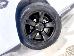 2021 RAM 1500 Express DS MY21 4X4 Dual Range Bright White