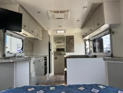 2020 Design RV Forerunner Van 5, 20'