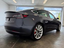 2019 Tesla Model 3 Performance