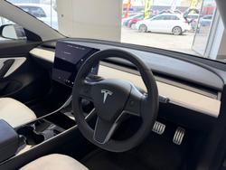 2019 Tesla Model 3 Performance