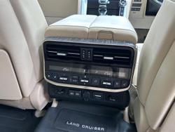 2022 Toyota Landcruiser Sahara ZX