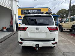 2022 Toyota Landcruiser Sahara ZX