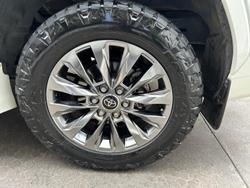 2022 Toyota Landcruiser Sahara ZX