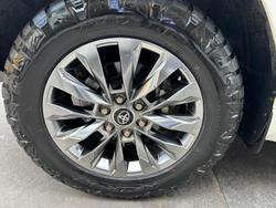 2022 Toyota Landcruiser Sahara ZX