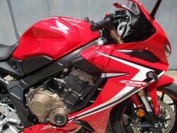 2019 Honda CBR650R RED