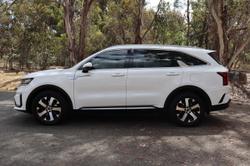 2022 Kia Sorento Sport