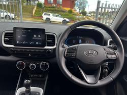 2025 Hyundai Venue Active