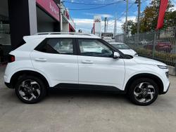 2025 Hyundai Venue Active