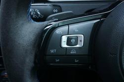 2017 Volkswagen Golf R