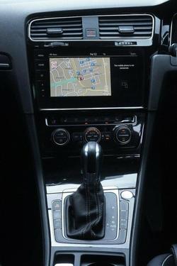 2017 Volkswagen Golf R