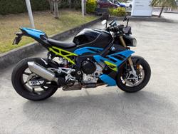 2025 BMW S 1000 R Race