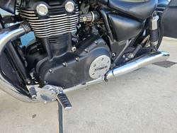 2011 Triumph THUNDERBIRD Black