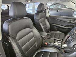 2022 MG HS Plus EV Essence