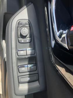 2025 Subaru Forester Touring S6 MY26 AWD Crystal White