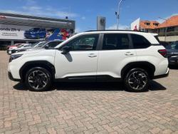 2025 Subaru Forester Touring S6 MY26 AWD Crystal White