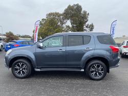 2020 Isuzu MU-X LS-T