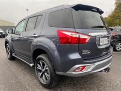 2020 Isuzu MU-X LS-T