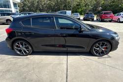 2021 Ford Focus ST-Line