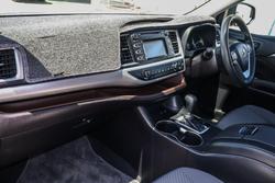 2015 Toyota Kluger GX