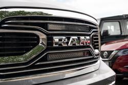 2020 RAM 1500 Laramie DS MY20 4X4 Dual Range Billet Silver