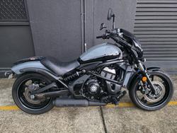 Kawasaki Vulcan S Cafe (EN650E Lams)