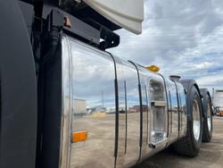 2022 Volvo Fh600 Globetrotter 131 Tonne Gcm. B DOUBLE/ROAD TRAIN