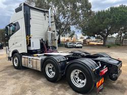 2022 Volvo Fh600 Globetrotter 131 Tonne Gcm. B DOUBLE/ROAD TRAIN