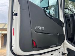 2022 Volvo Fh600 Globetrotter 131 Tonne Gcm. B DOUBLE/ROAD TRAIN