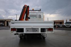 2022 Isuzu Nps75-155 4x4 Tray with Crane White