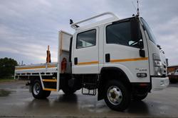 2022 Isuzu Nps75-155 4x4 Tray with Crane White