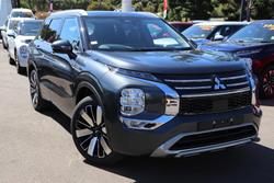 2025 Mitsubishi Outlander Exceed