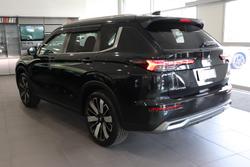 2025 Mitsubishi Outlander Aspire