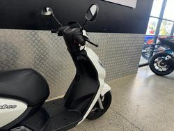 2020 PEUGEOT KISBEE 50 2T WHITE