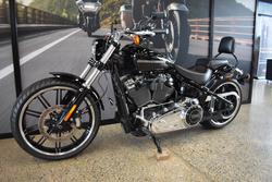 2018 Harley-davidson FXBR BREAKOUT BLACK