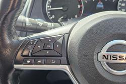 2021 Nissan Navara ST-X