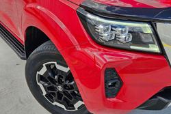 2021 Nissan Navara ST-X